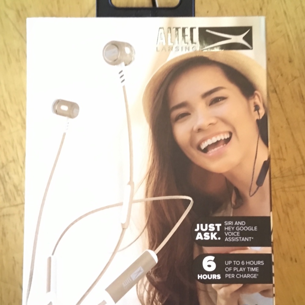 Alter Lansing Bluetooth in ear Metal Earphones
